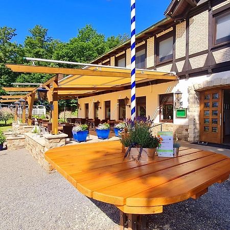 Hotel Waldquelle - Baumhaushotel Aerzen Екстериор снимка
