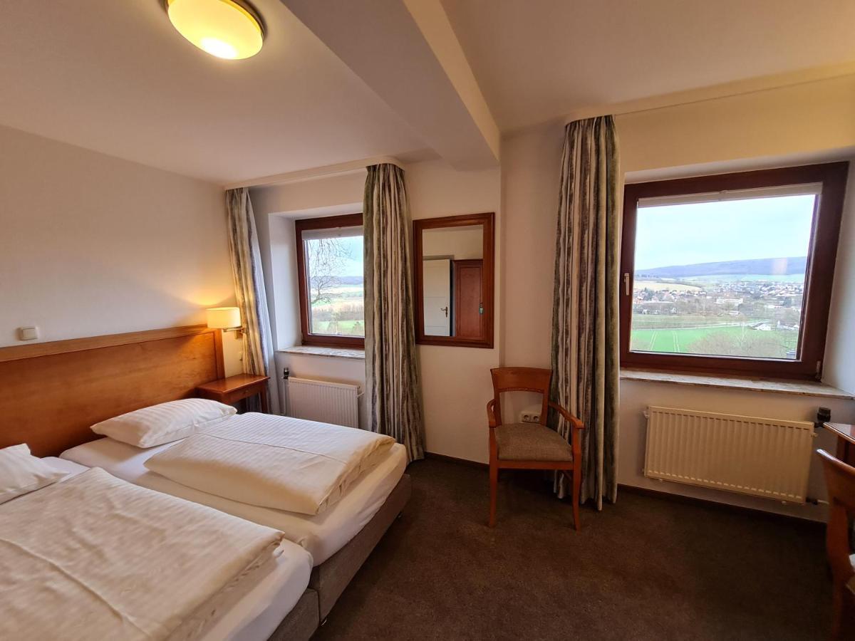Hotel Waldquelle - Baumhaushotel Aerzen Екстериор снимка