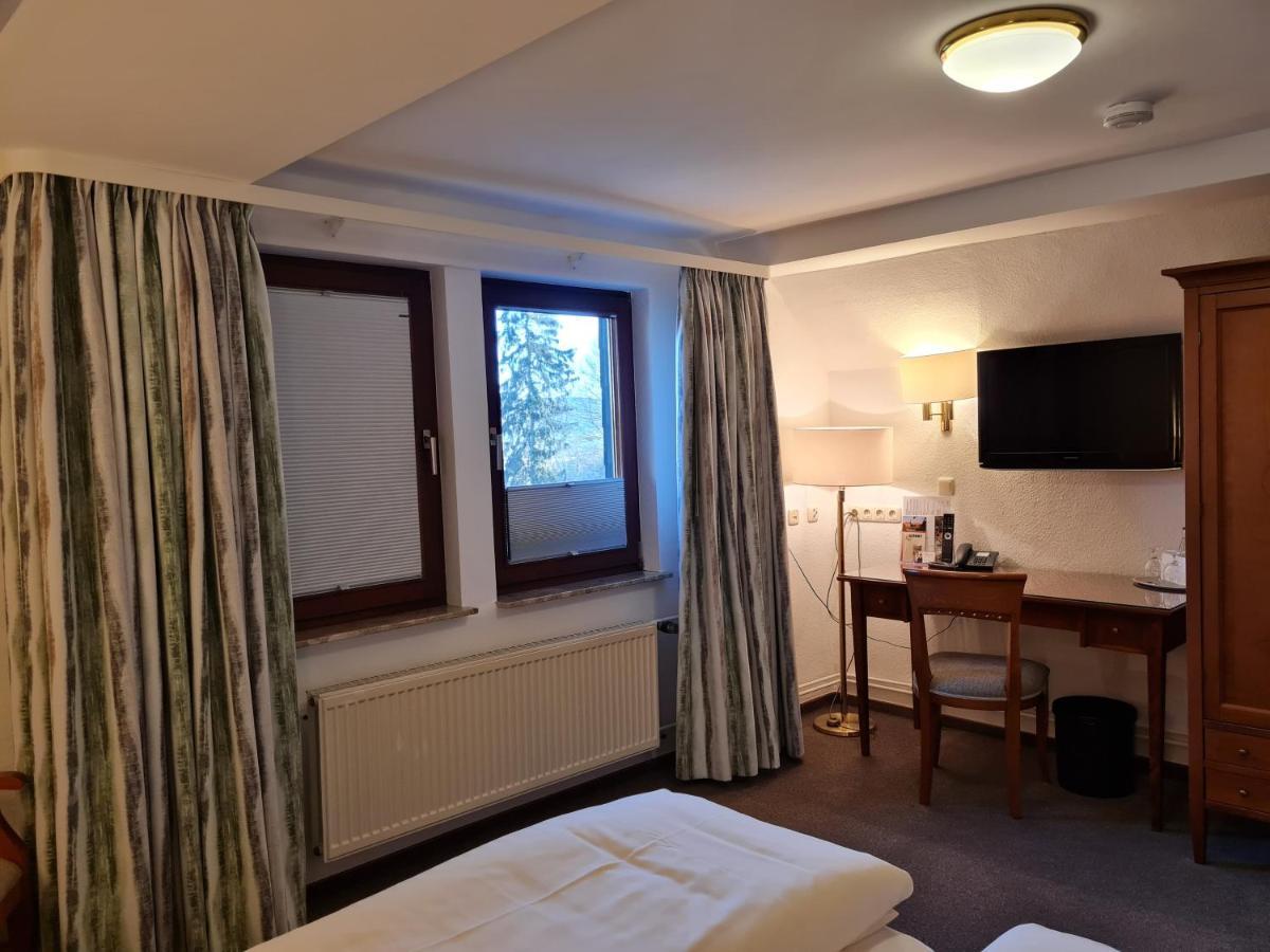 Hotel Waldquelle - Baumhaushotel Aerzen Екстериор снимка