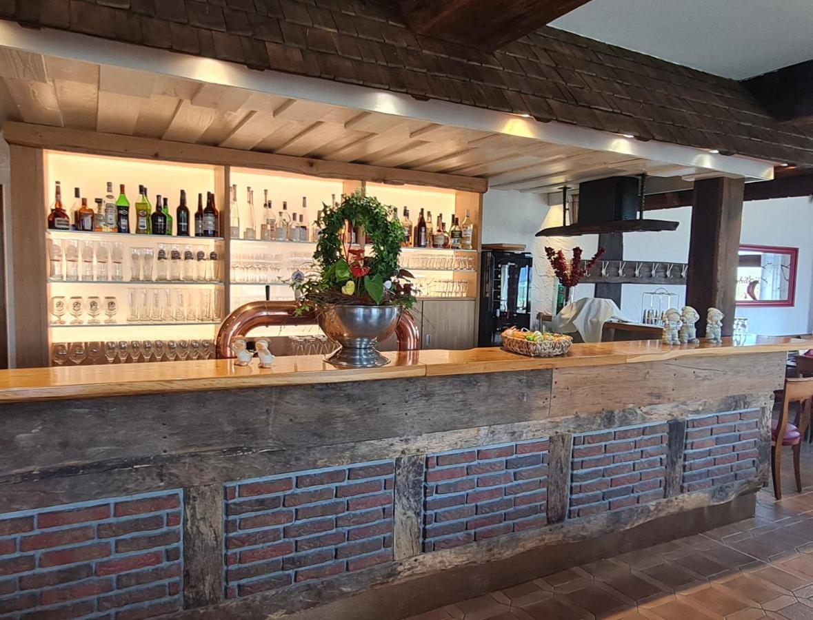 Hotel Waldquelle - Baumhaushotel Aerzen Екстериор снимка