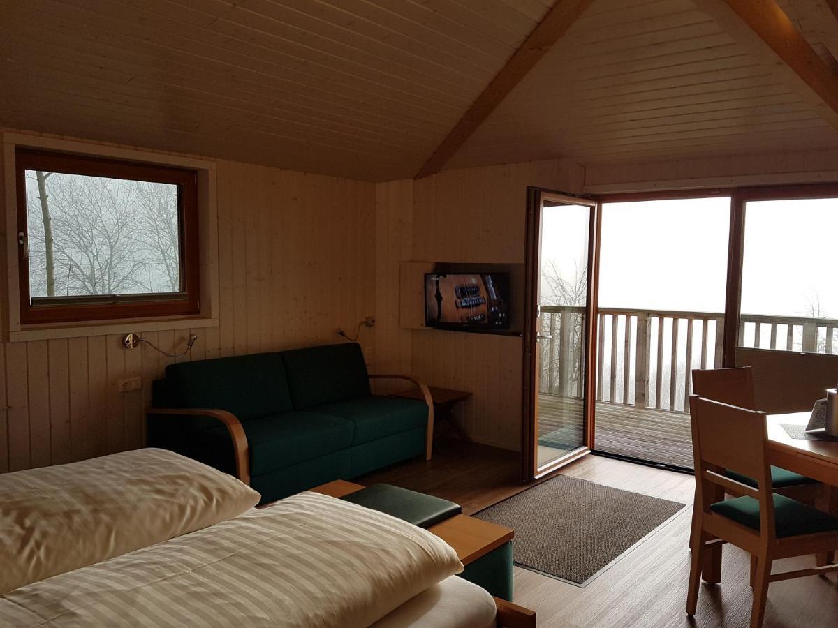 Hotel Waldquelle - Baumhaushotel Aerzen Екстериор снимка